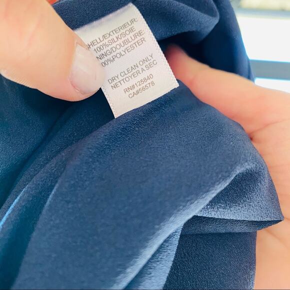 NEW INTERMIX Revolve Navy Blue White Silk Lace Up Ruffle Shorts Floral Romper 4 - Picture 4 of 9